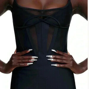 NIB Mugler x H&M HM Coffin-shaped Press-on Nails Silver Chrome